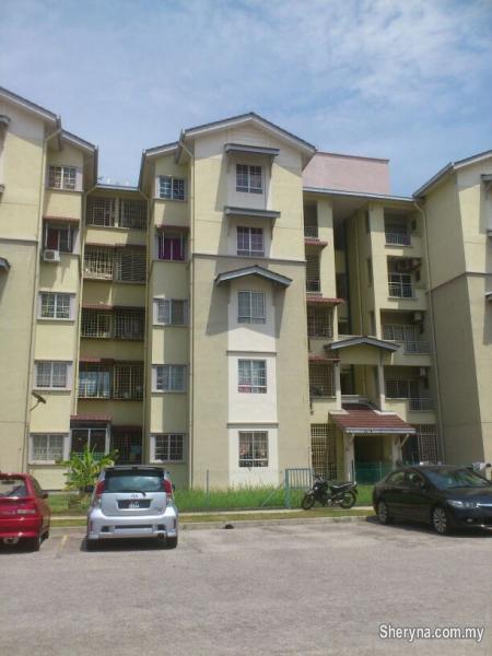 Top floor Casuarina apartment bandar botanic klang